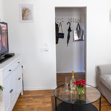 Republic Apartman Daire Baja Dış mekan fotoğraf